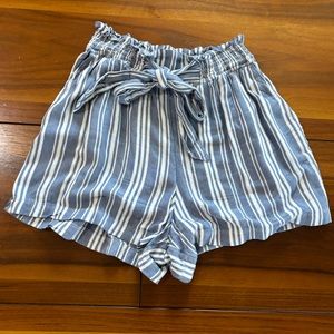 Hollister High Waist Flowy Shorts